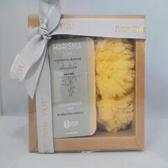 Harismasoap 1 ΣΑΠΟΥΝΙ + 1 ΦΥΣΙΚΟ ΣΦΟΥΓΓΑΡΙ ΚΑΛΥΜΝΟΥ ΓΡΑΔΑ ΣΕ ΧΑΡΤΙΝΟ ΚΟΥΤΙ ΜΕ ΔΙΑΦΑΝΟ ΚΑΠΑΚΙ - Καλλυντικά στο Evia fine foods